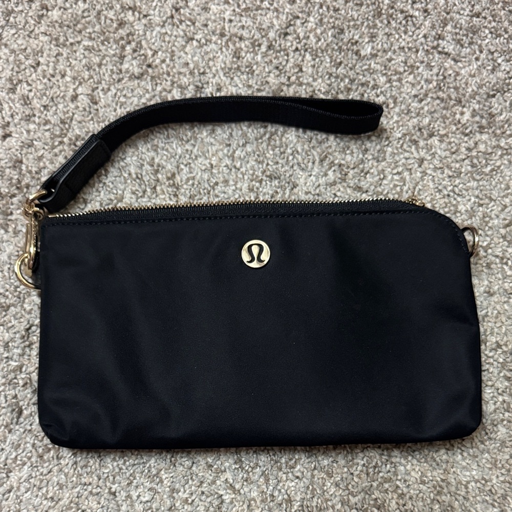 Lululemon Curved Wristlet